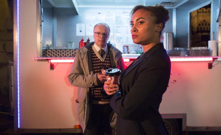 Photo de la capitaine McDonald et du lieutenant Dodds